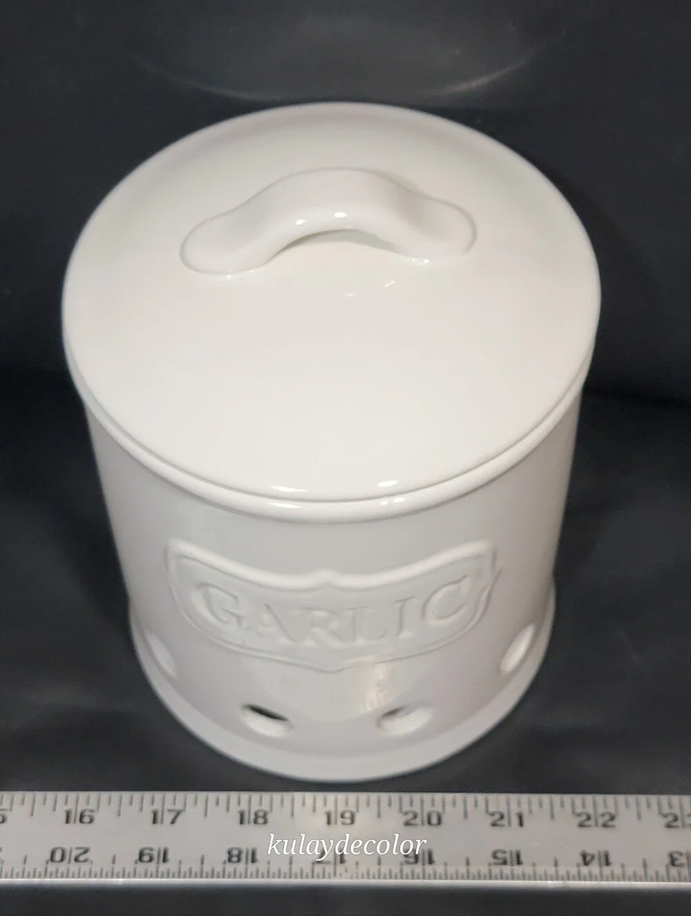 Vintage White Ceramic Garlic Keeper Canister Jar with Lid Embossed GARLIC 7